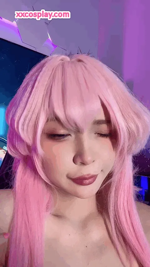 Umeko J as Gwen (League of Legends)